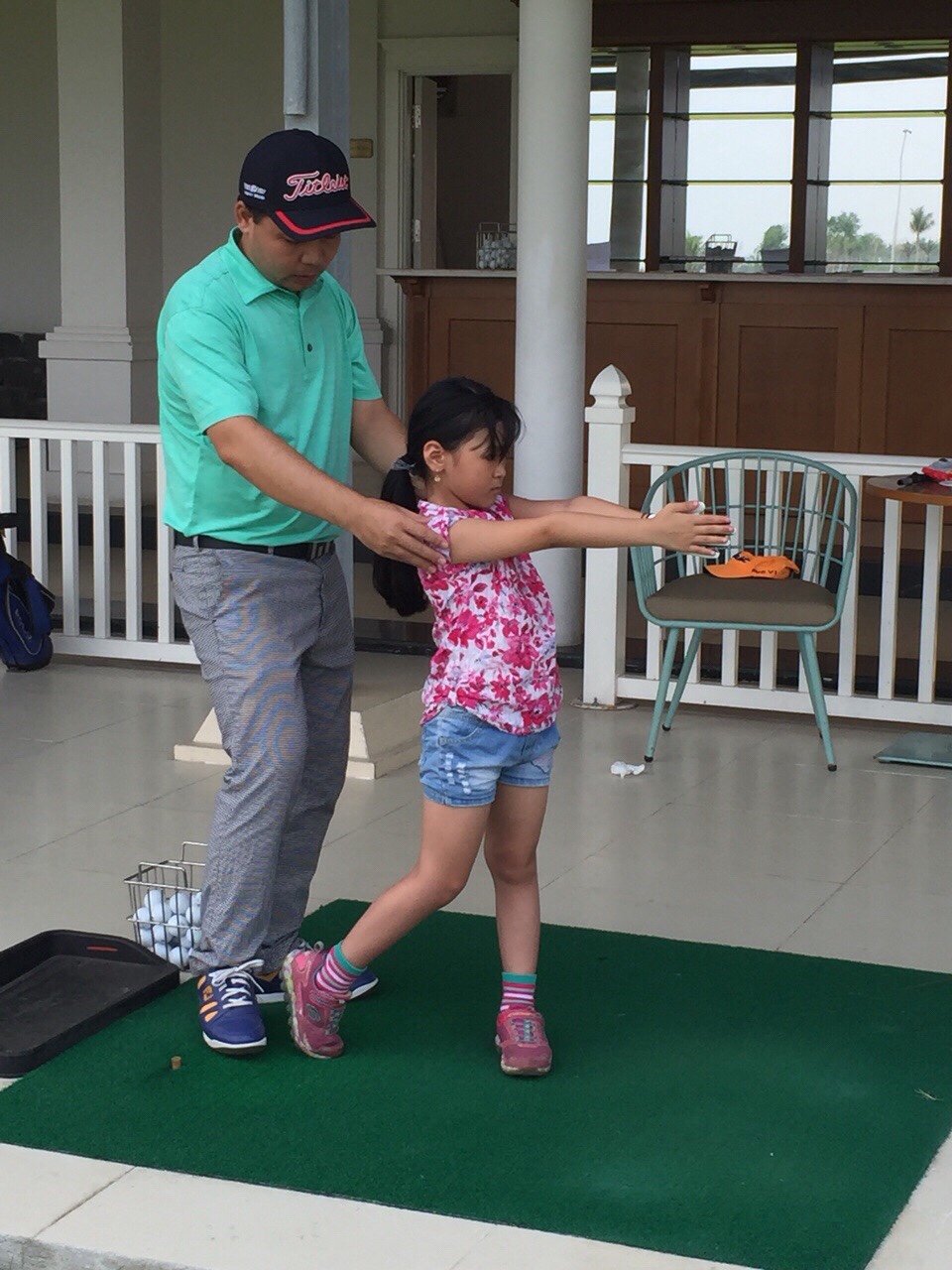 Đào tạo chơi Golf căn bản cho trẻ em